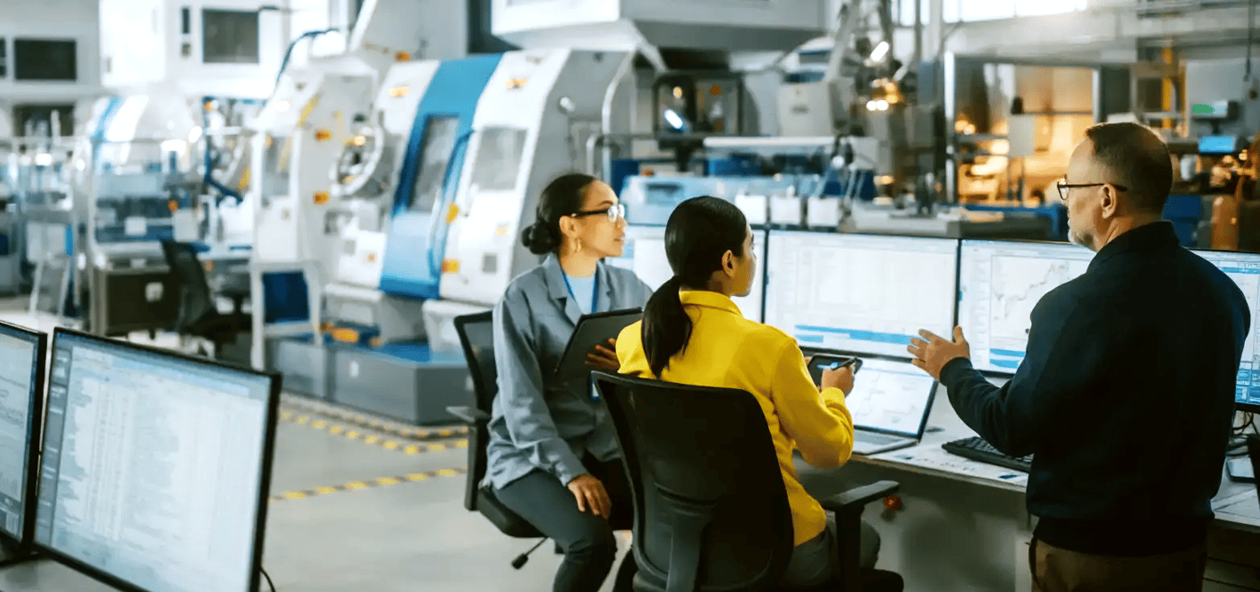 oee-use-case-visual-performance-data-hero-warm oee-use-case-visual-performance-data-hero-warm